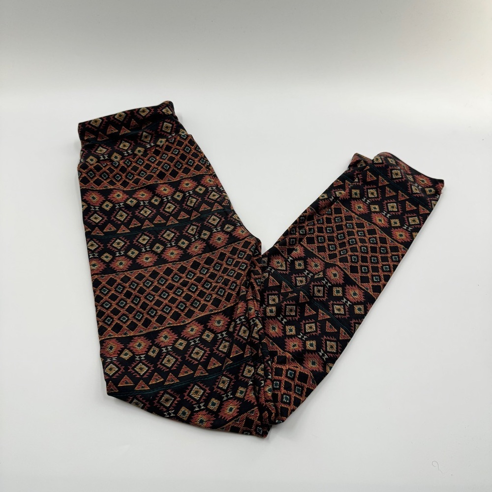 LuLaRoe One Size (OS) Leggings – Buttery Soft Stretchy Printed Leggings